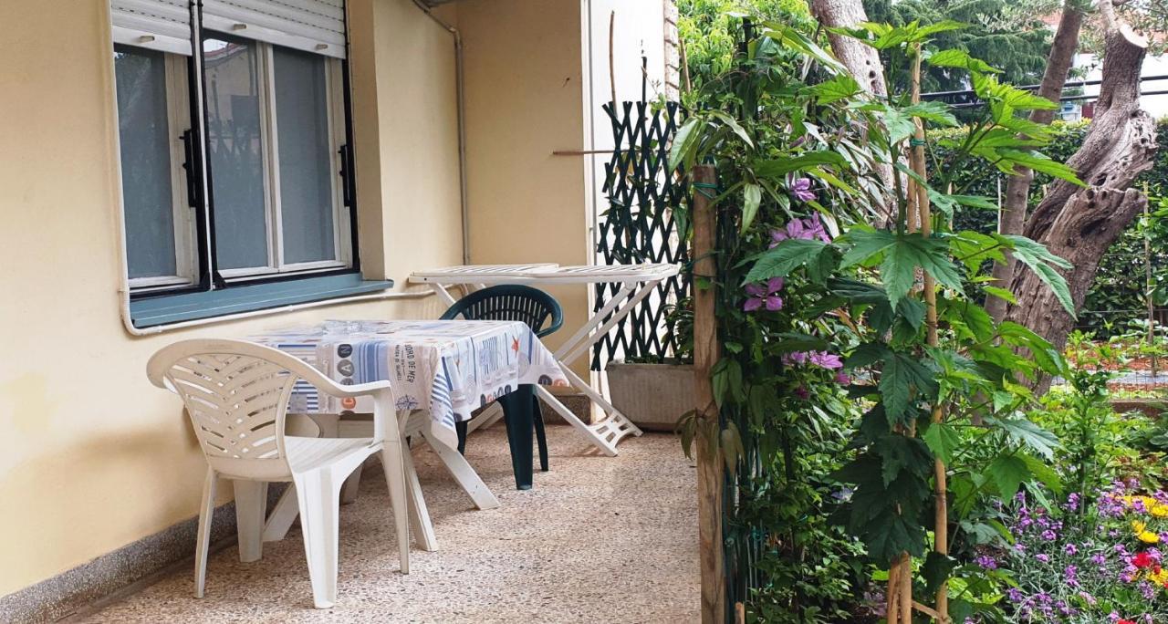 Cecillia Mare Apartments Rovinj Exterior foto