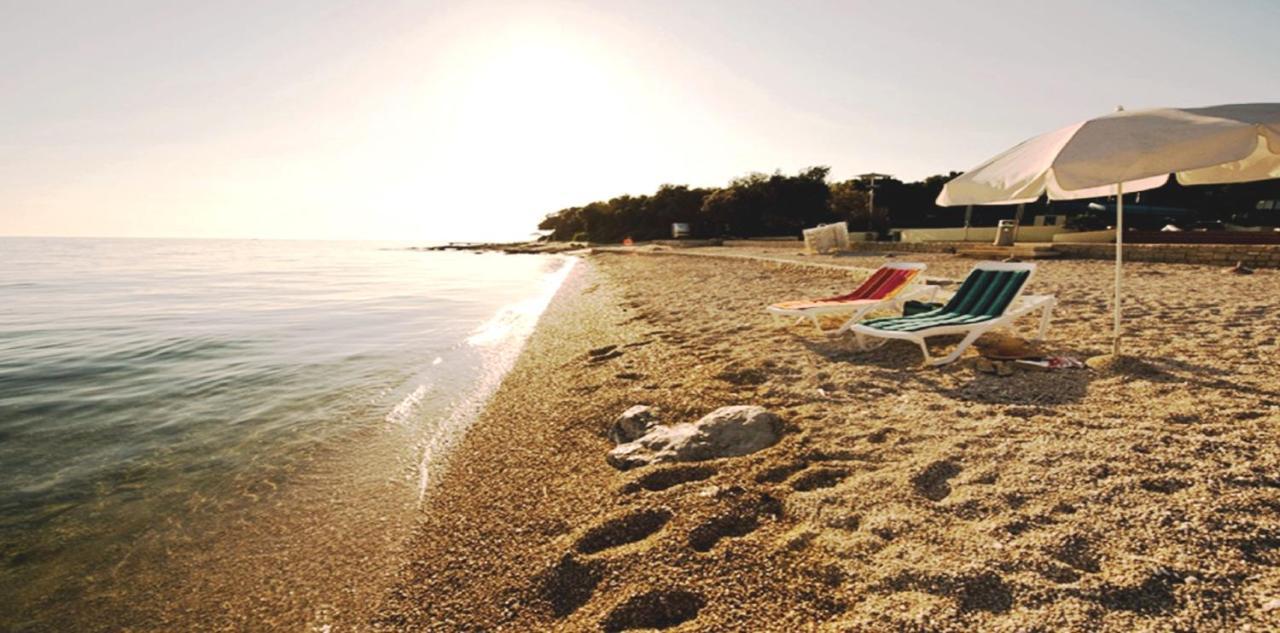 Cecillia Mare Apartments Rovinj Exterior foto