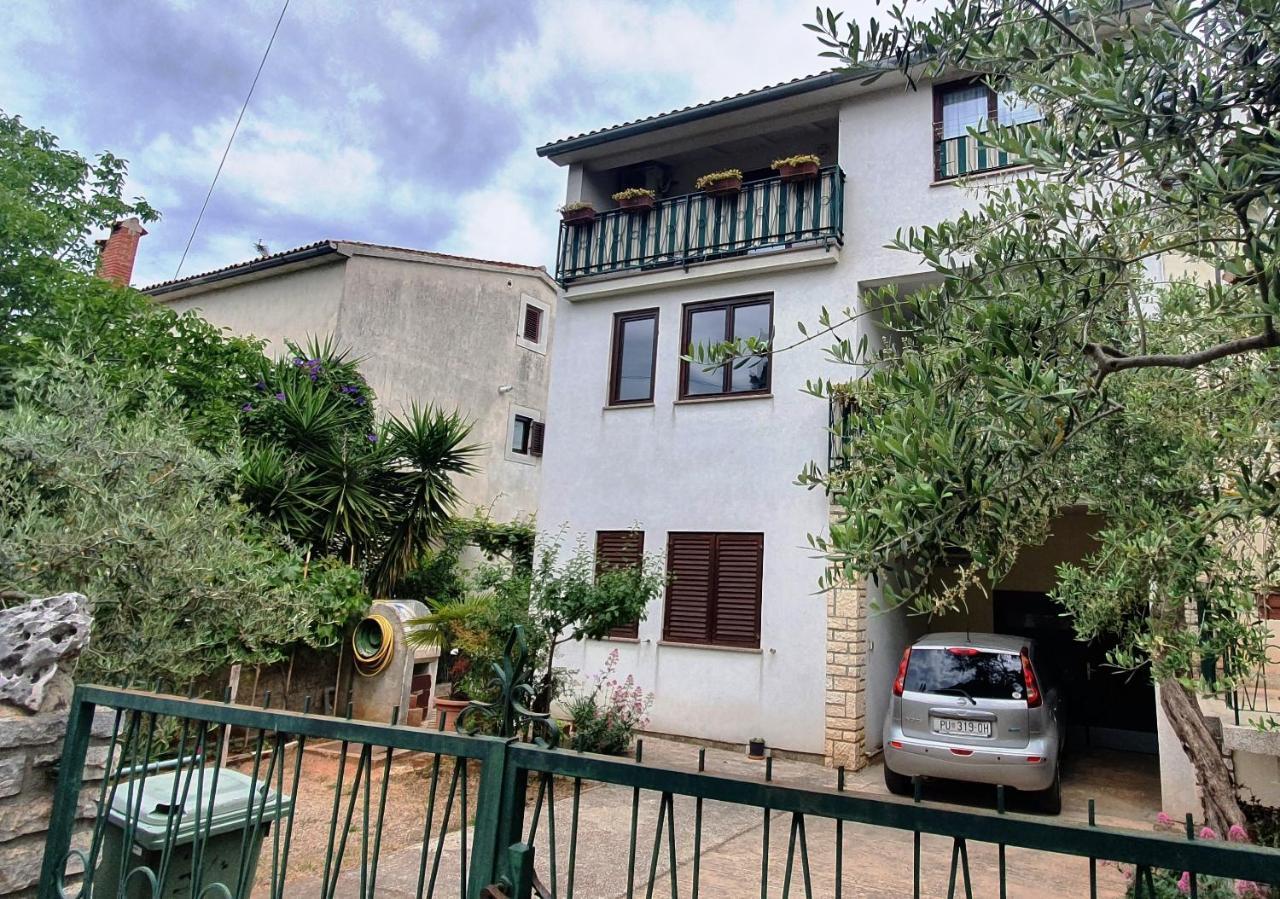 Cecillia Mare Apartments Rovinj Exterior foto